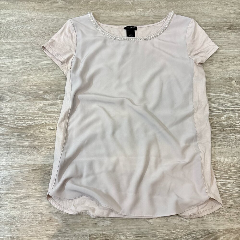 Ann Taylor Beige Pearl Necklace Top Size XS